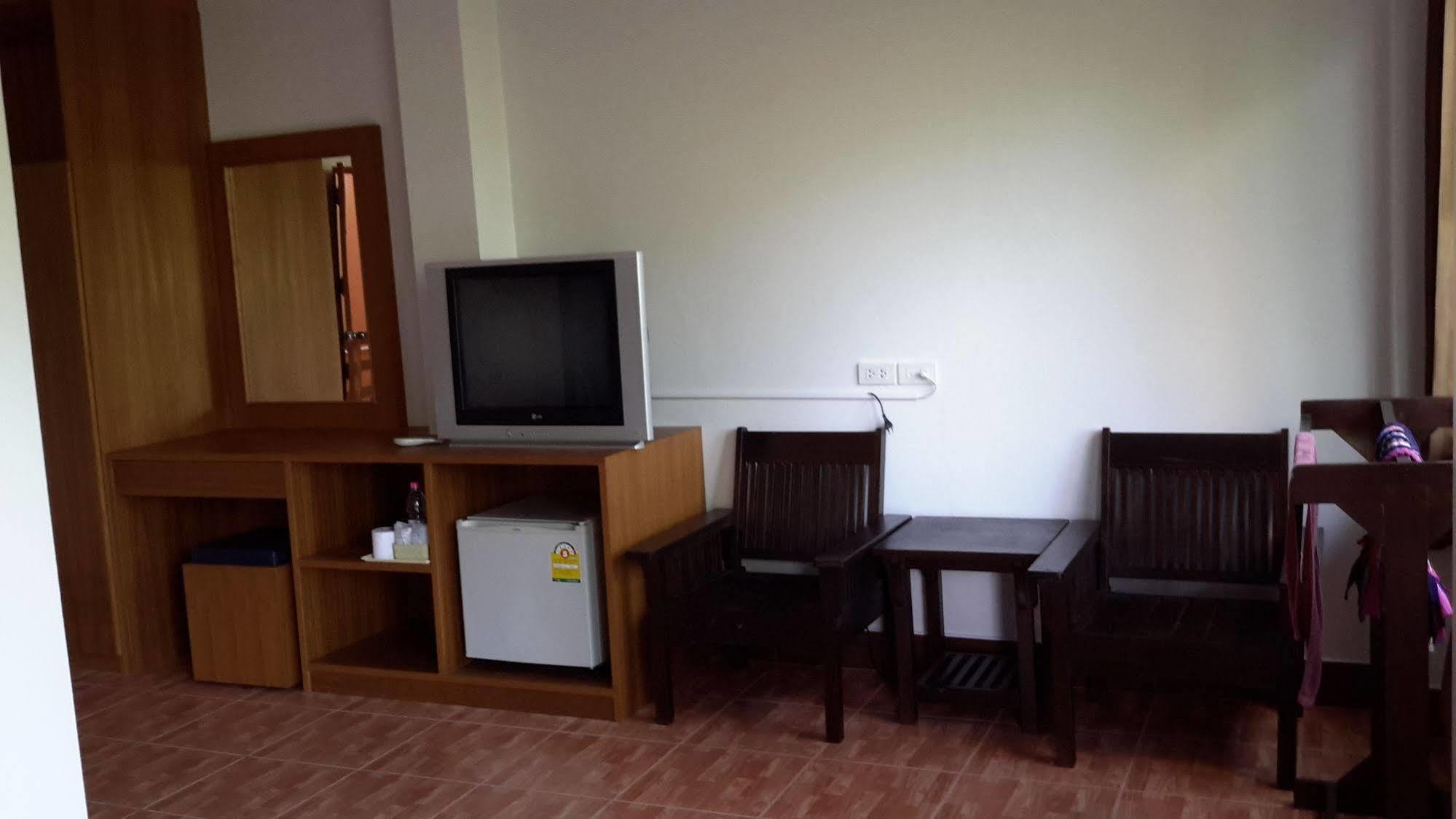 N.D.Hotel เกาะลันตา ภายนอก รูปภาพ